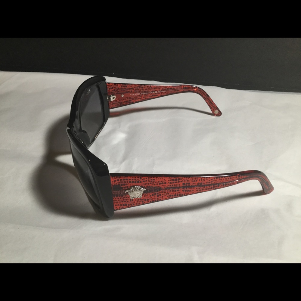 Versace Sunglasses - Picture 3 of 10